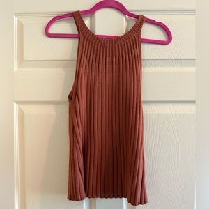 Rue and Willow Tank